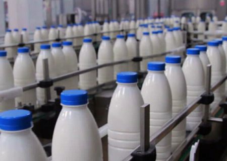 قیمت مصوب شیرخام برای خرید هنوز به کارخانجات ابلاغ نشده است